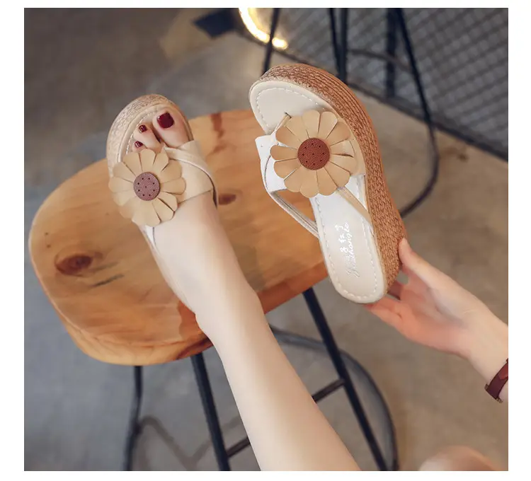 Korean Style Floral Flip Flops Women 2023 — feature 12