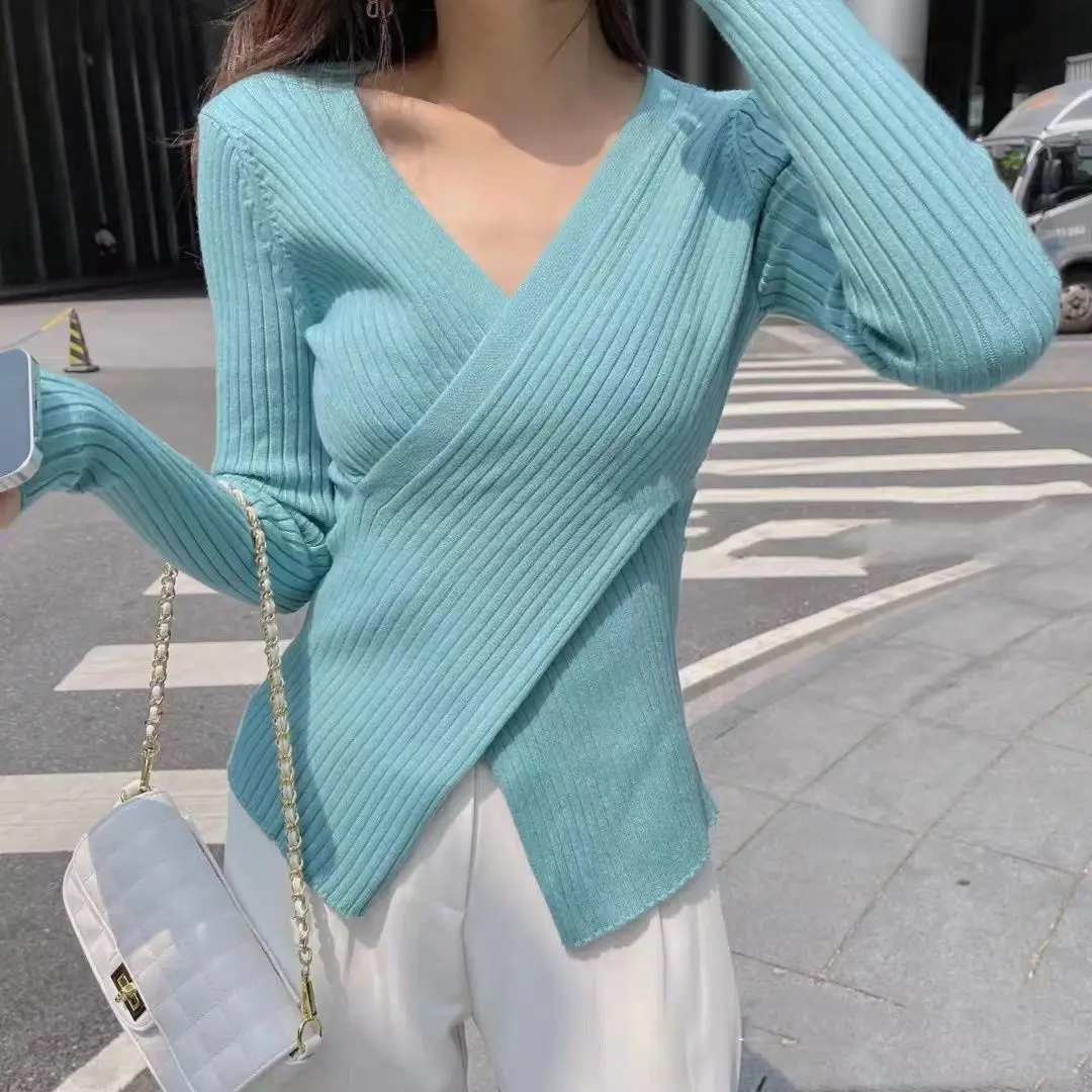 Women V-Neck Knitted Sweater Grey Slim Fit - Image 8