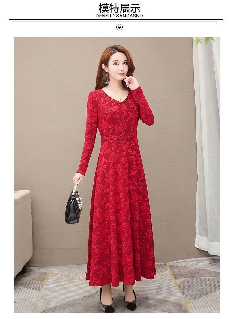 Elegant Green Long Sleeve V-Neck Dress for Women — feature 2
