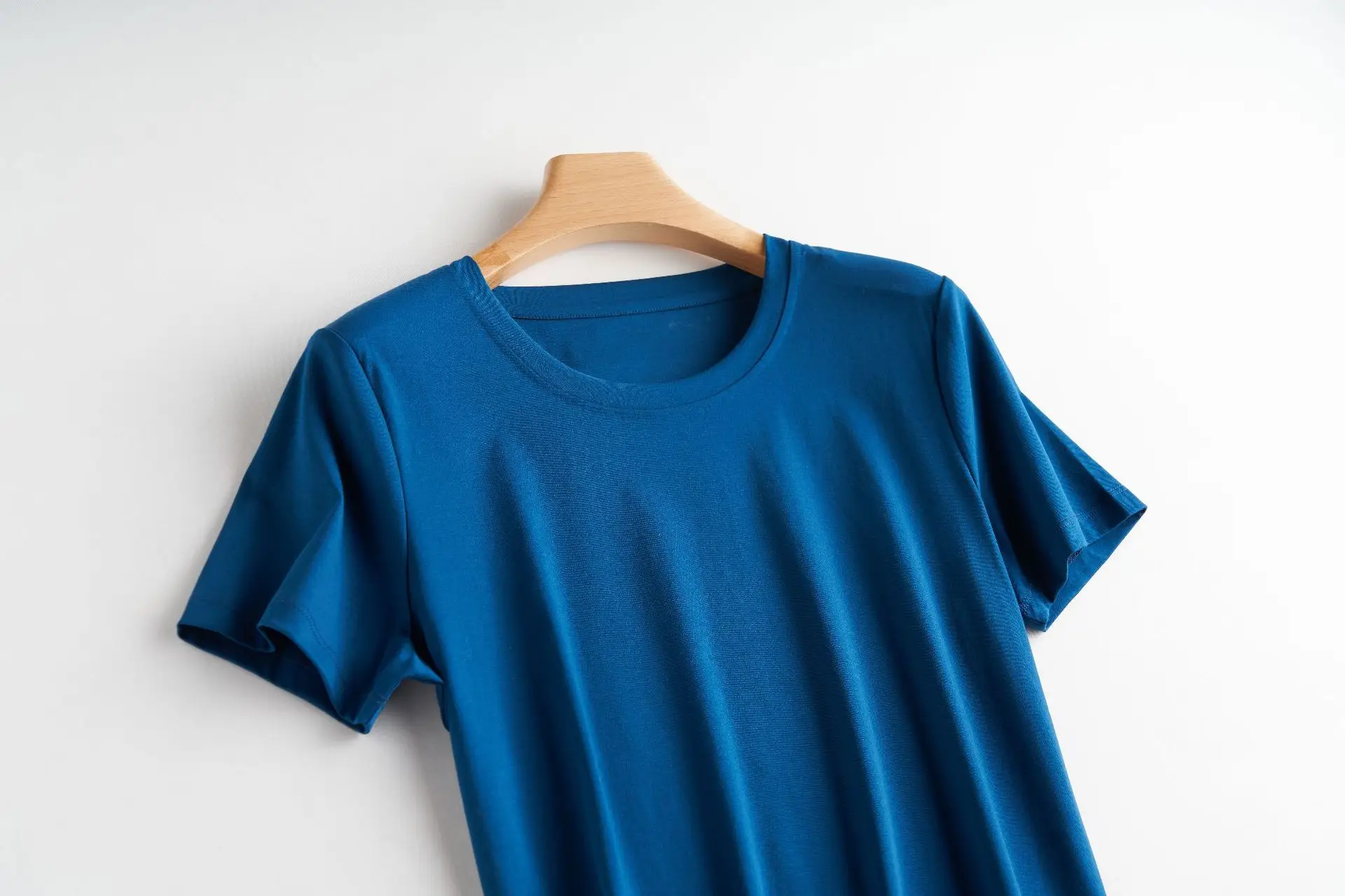 Women Mercerized Cotton V-Neck T-Shirt Olive Green - Image 3