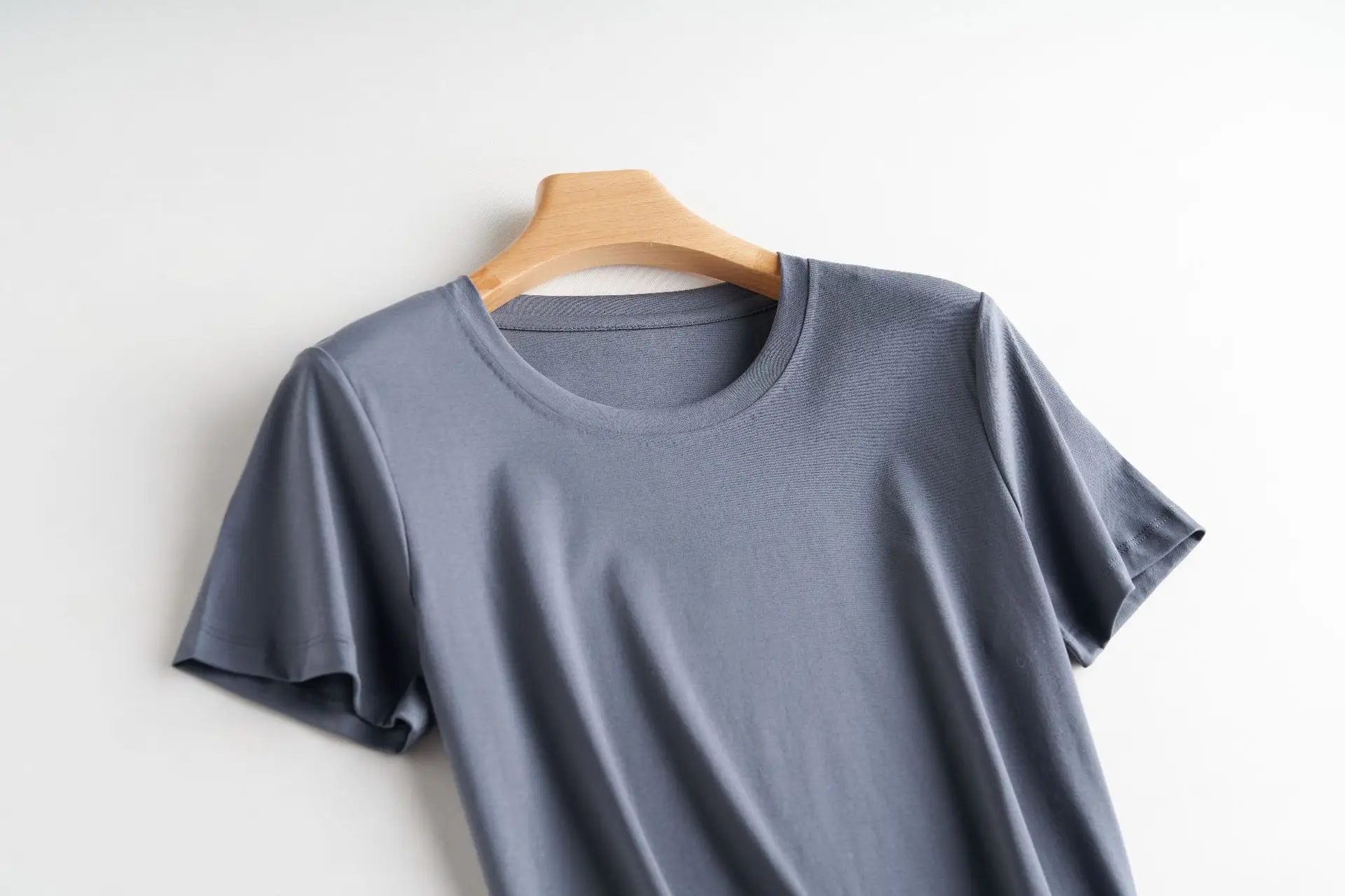 Women Mercerized Cotton V-Neck T-Shirt Olive Green - Image 5