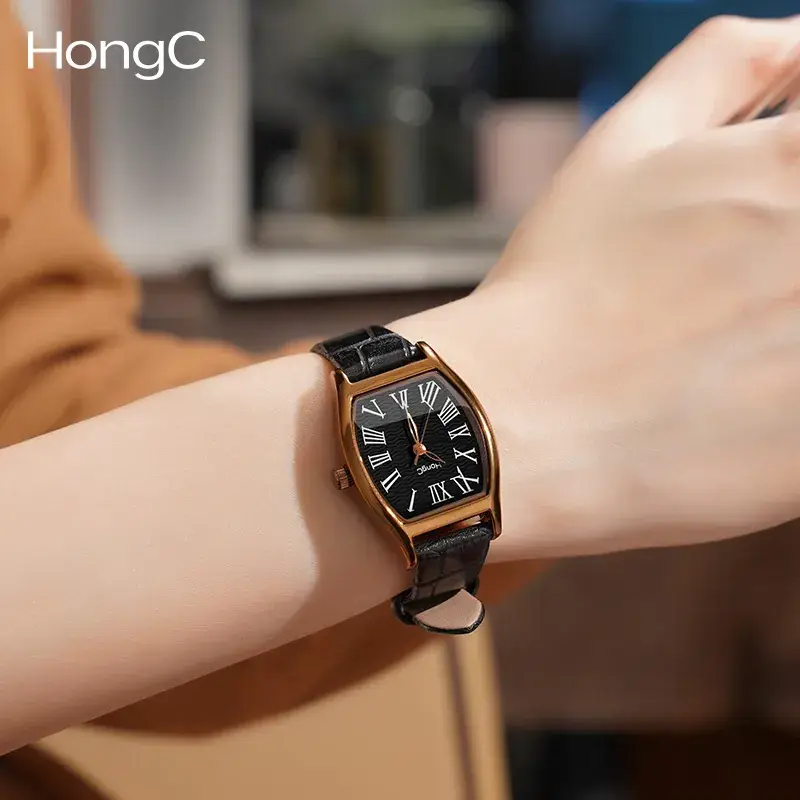 Women's Vintage Artistic Wine Barrel Watch with Black Strap - Image 6
