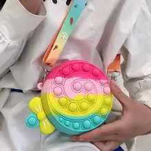 Little Princess Crossbody Bag with Pearl Chain — feature 19
