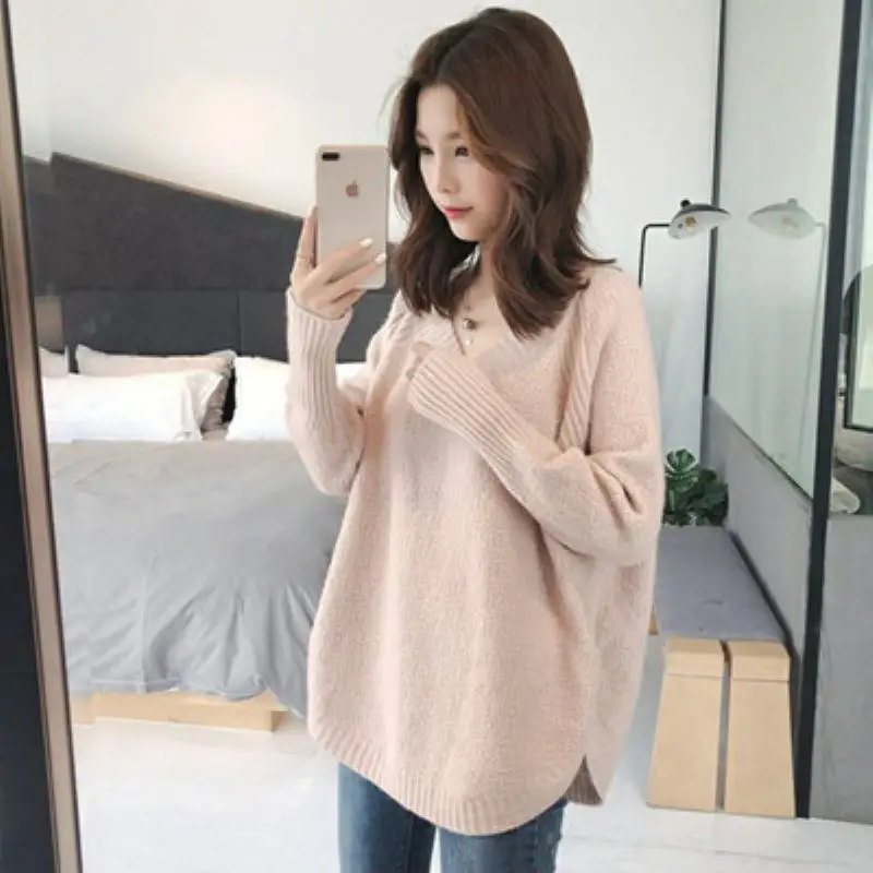 Women Loose V-Neck Sweater Black 2022 - Image 9