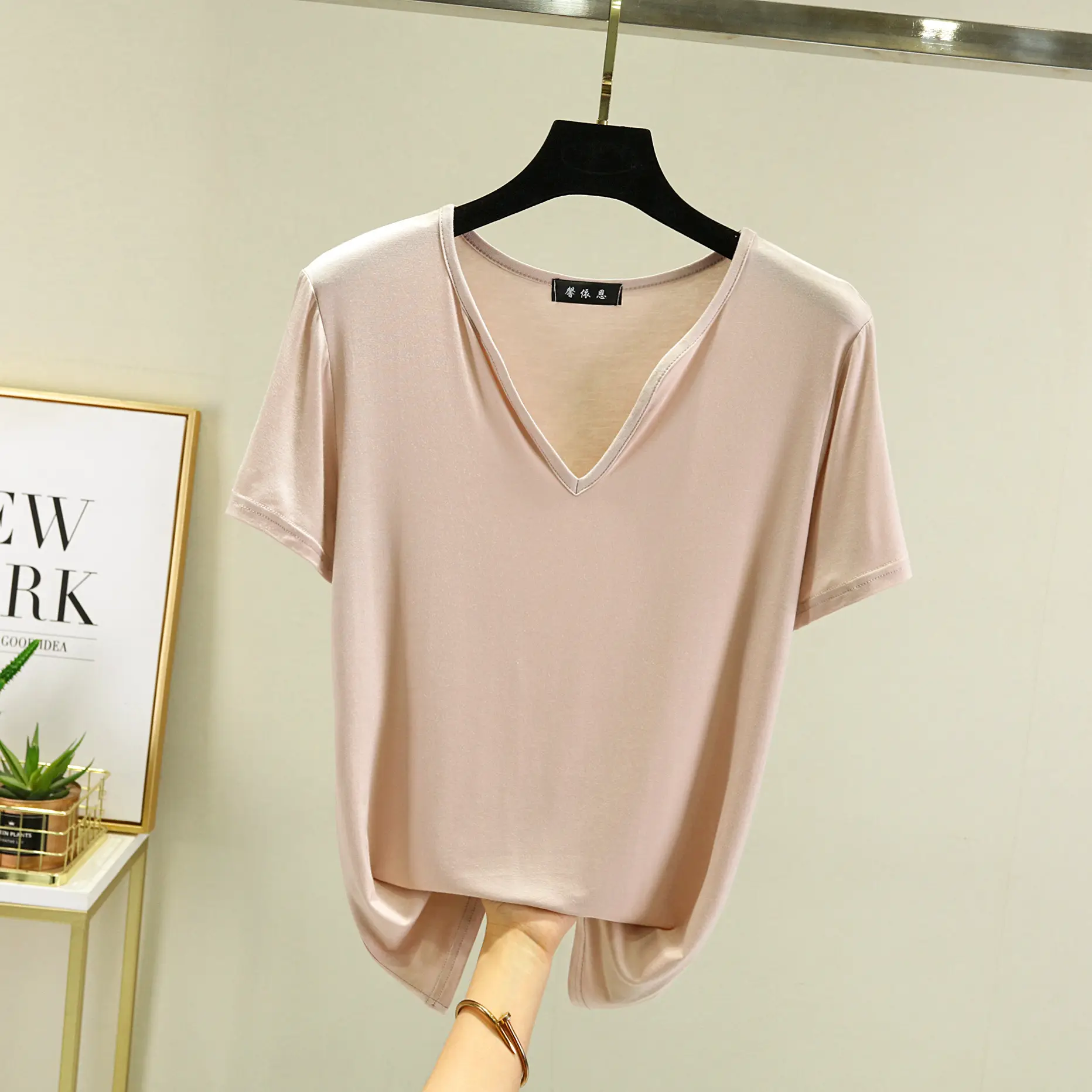Women's V-neck Loose Green T-Shirt Plus Size - Image 6