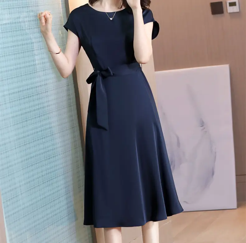 Women's Blue Short-Sleeve Loose Slim Fit Dress — feature 9