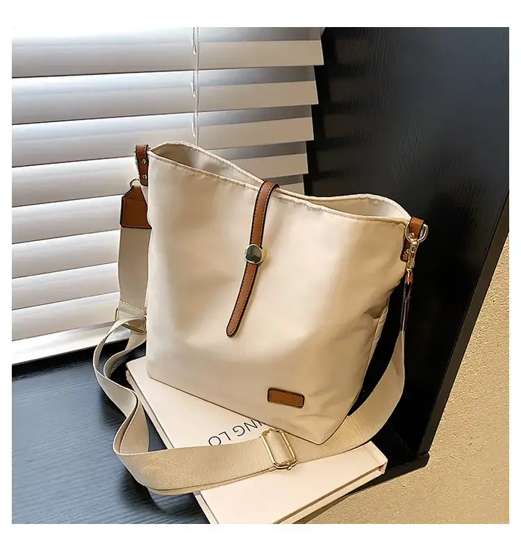 Korean Style Crossbody Bag Cream Nylon 2025 — feature 18