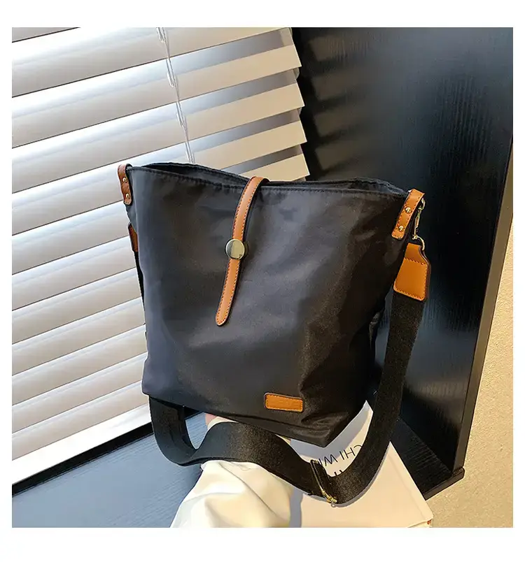 Korean Style Crossbody Bag Cream Nylon 2025 — feature 26