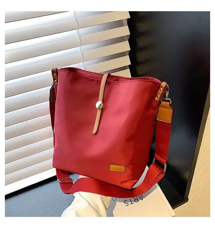 Korean Style Crossbody Bag Cream Nylon 2025 — feature 27