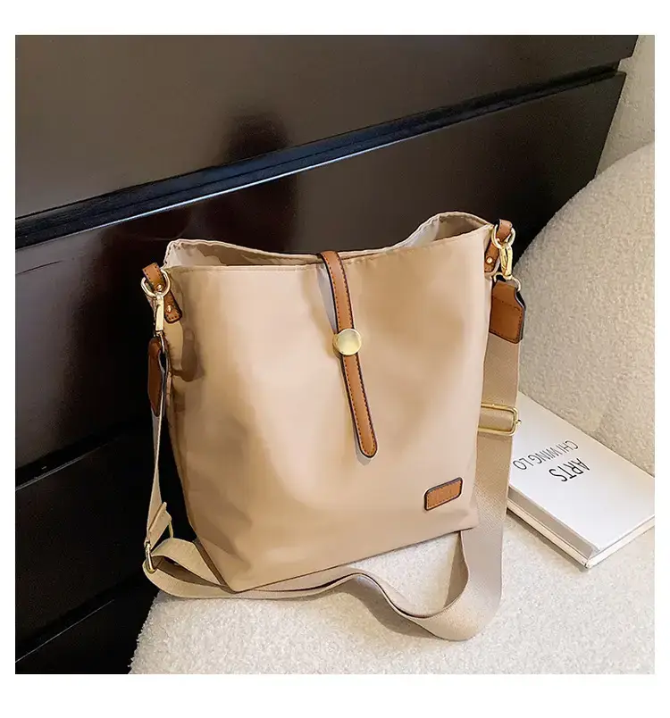 Korean Style Crossbody Bag Cream Nylon 2025 — feature 40