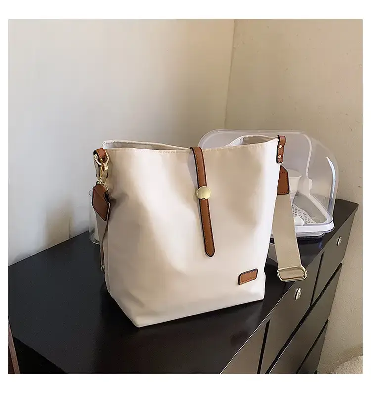 Korean Style Crossbody Bag Cream Nylon 2025 — feature 41
