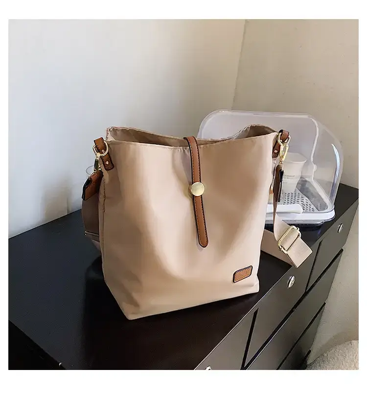 Korean Style Crossbody Bag Cream Nylon 2025 — feature 42