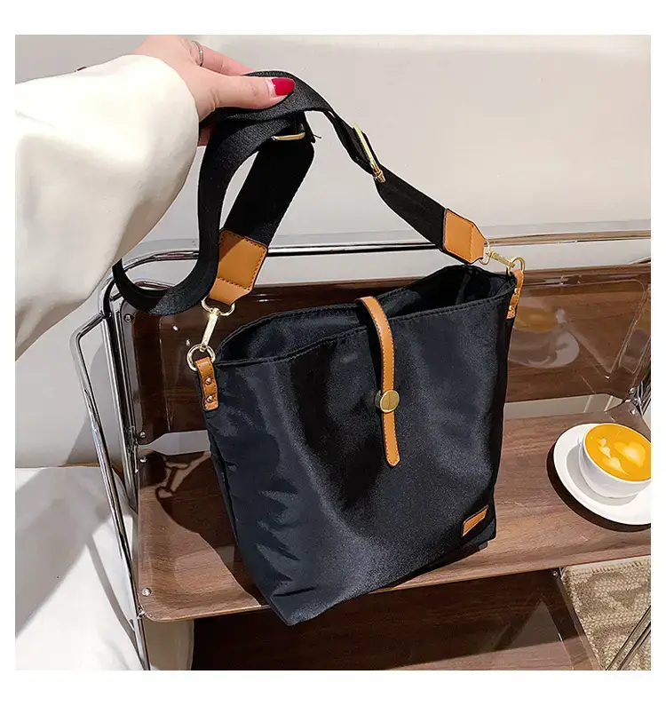 Korean Style Crossbody Bag Cream Nylon 2025 — feature 49