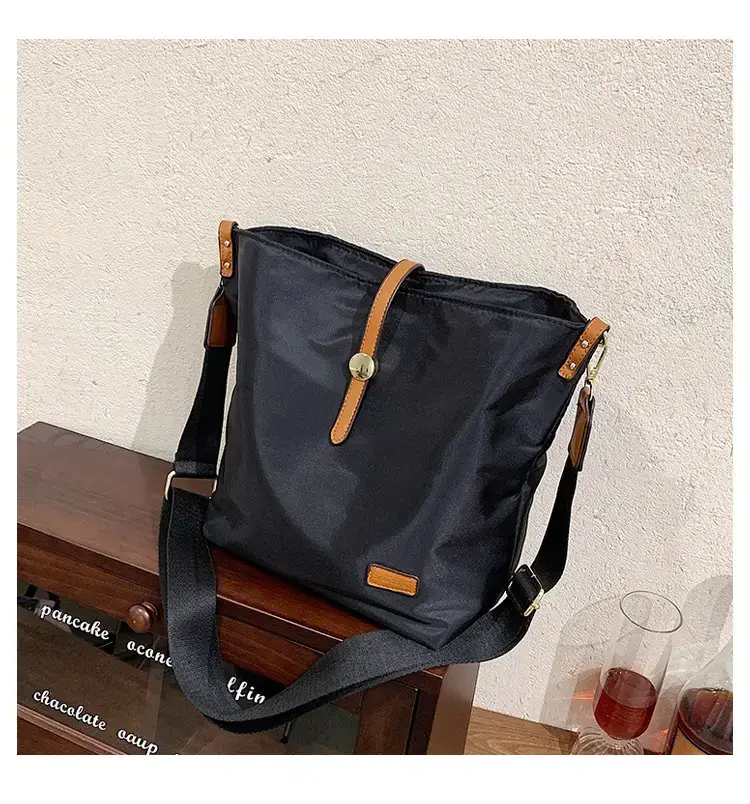 Korean Style Crossbody Bag Cream Nylon 2025 — feature 75