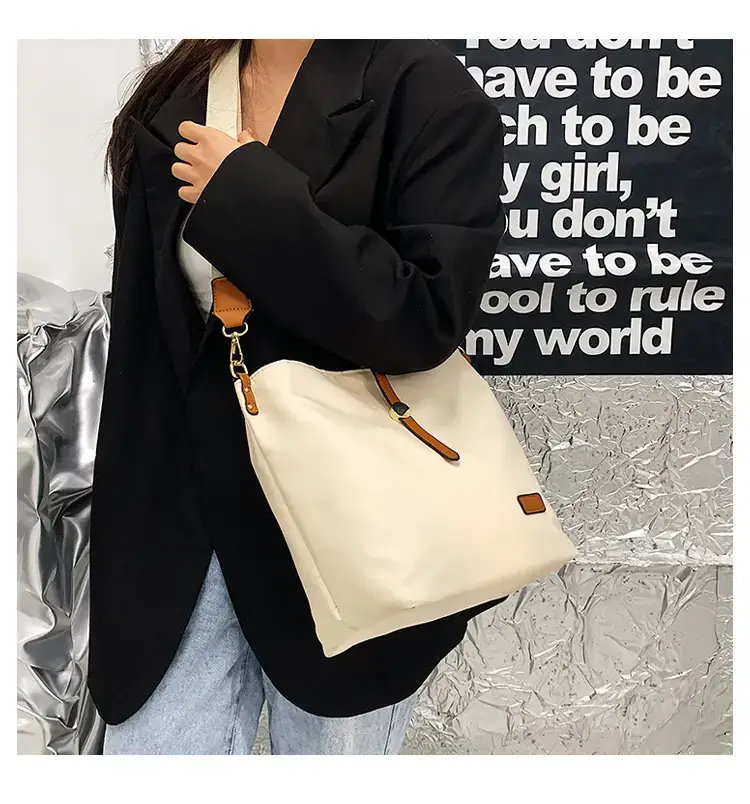 Korean Style Crossbody Bag Cream Nylon 2025 — feature 83
