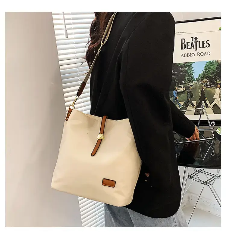 Korean Style Crossbody Bag Cream Nylon 2025 — feature 88