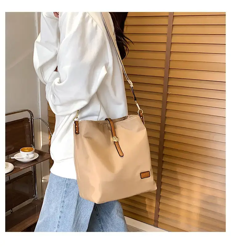 Korean Style Crossbody Bag Cream Nylon 2025 — feature 89