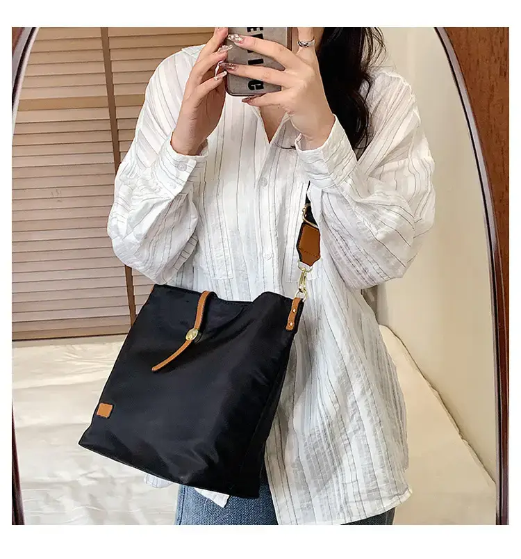 Korean Style Crossbody Bag Cream Nylon 2025 — feature 99