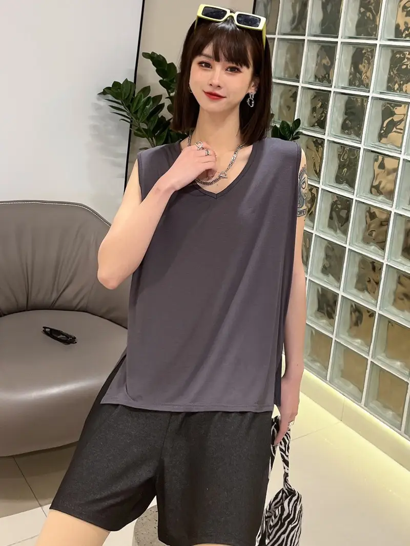 Women Sleeveless V-Neck T-Shirt Pink - Image 10