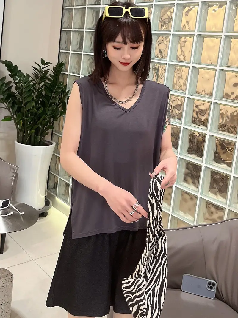 Women Sleeveless V-Neck T-Shirt Pink - Image 11