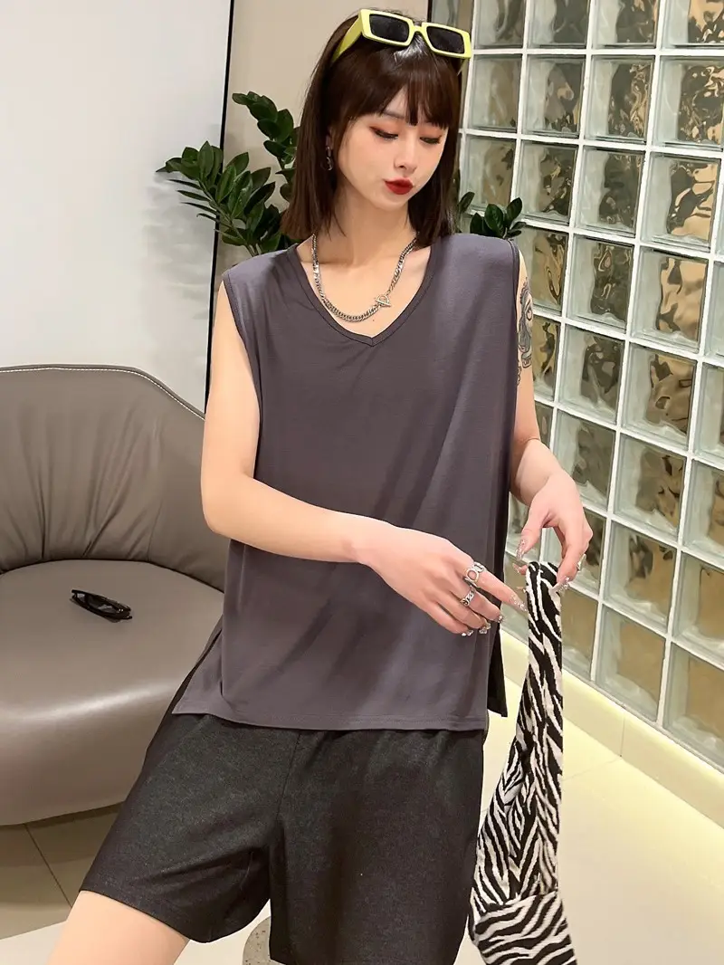 Women Sleeveless V-Neck T-Shirt Pink - Image 12