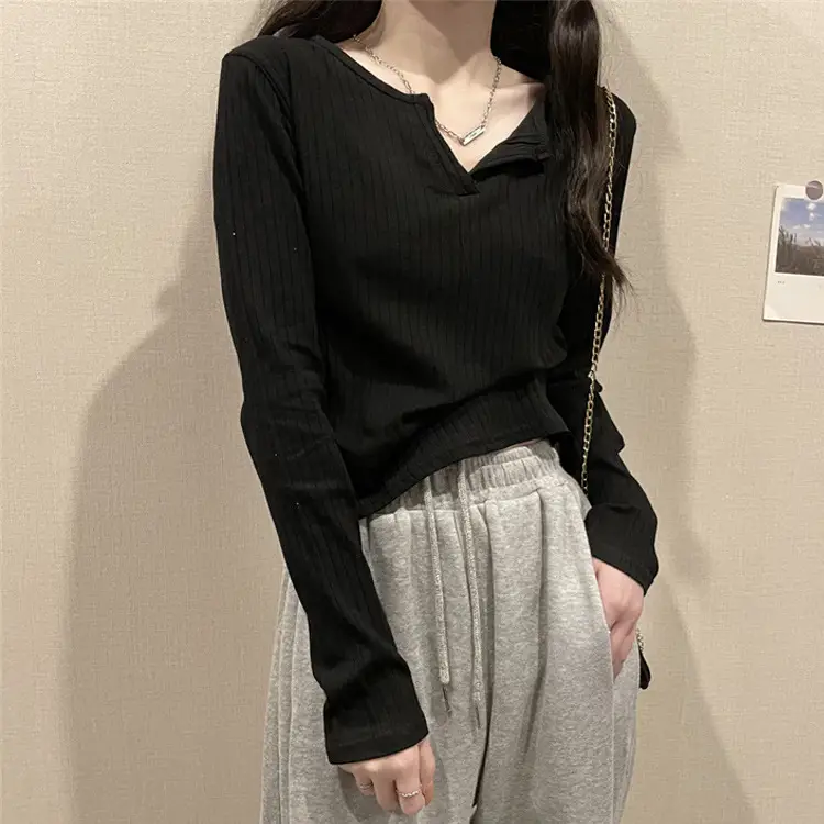 Women Black Long Sleeve V-Neck Top with Grey Pants - Image 16