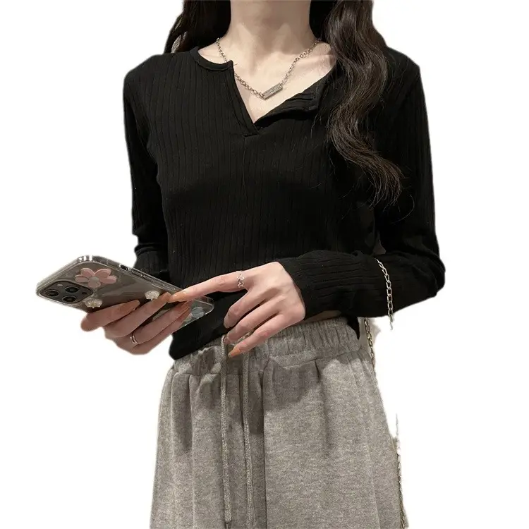 Women Black Long Sleeve V-Neck Top with Grey Pants - Image 17