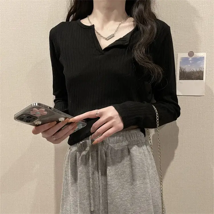 Women Black Long Sleeve V-Neck Top with Grey Pants - Image 4