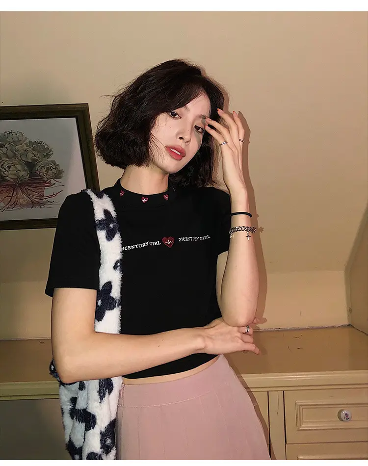 Women 2025 Short T-Shirt White Embroidered Slim Fit — feature 2