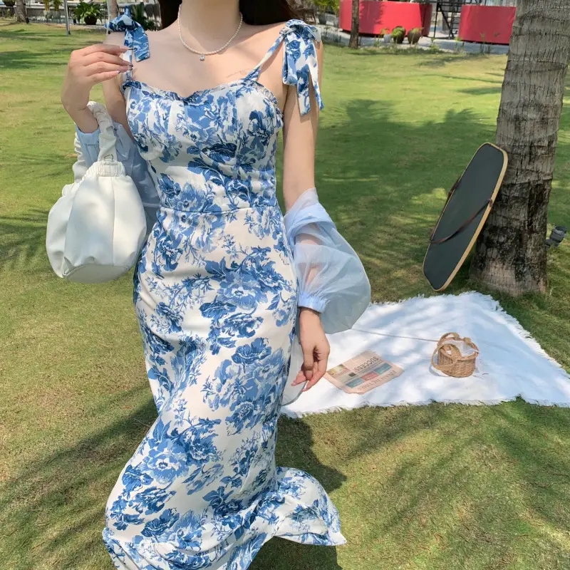 2023 Summer Floral Fitted Dress for Women with Fishtail Design - Image 5