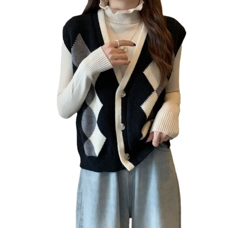 Women's Green Diamond Knit Sleeveless Vest with V Neck