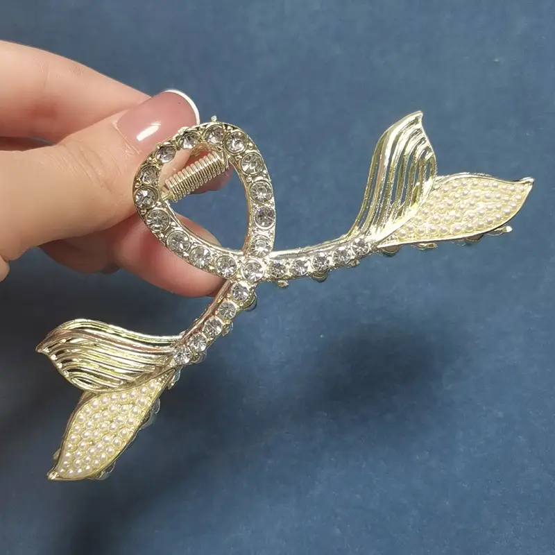 Pearl Tooth Design Hairpin Clip for Women - Image 11