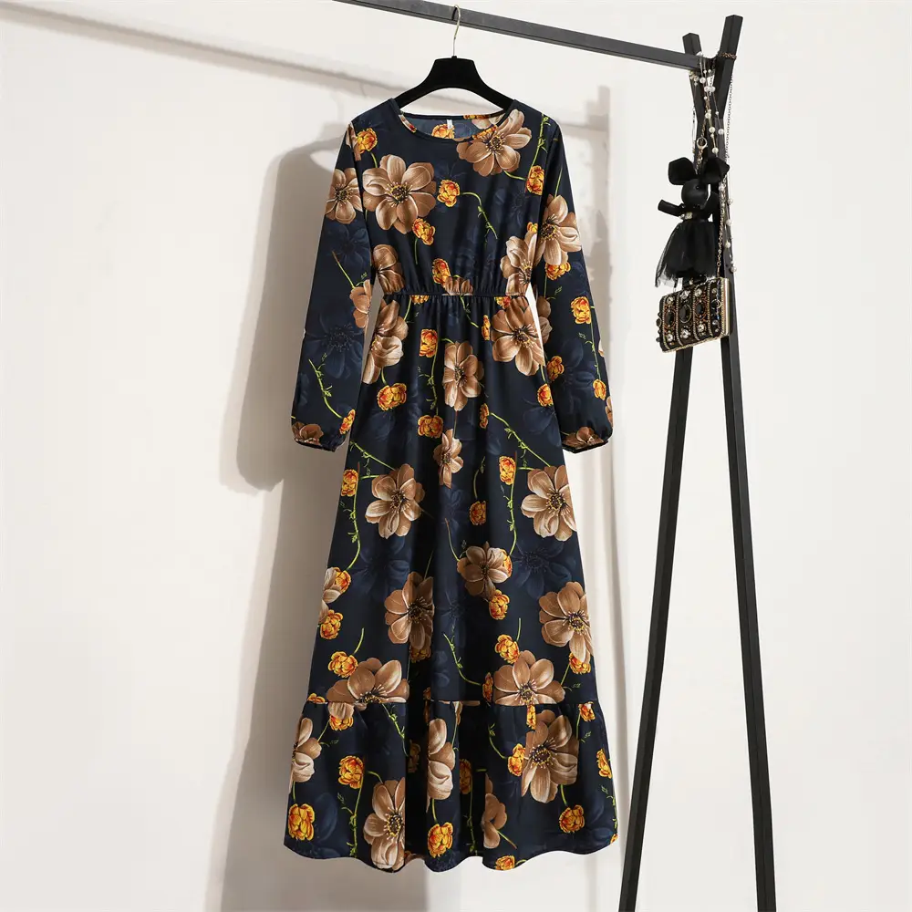 2022 Green Floral Crewneck Long Dress - Image 20