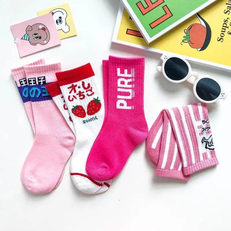 Girls Korean P Letter Cotton Socks Large Size