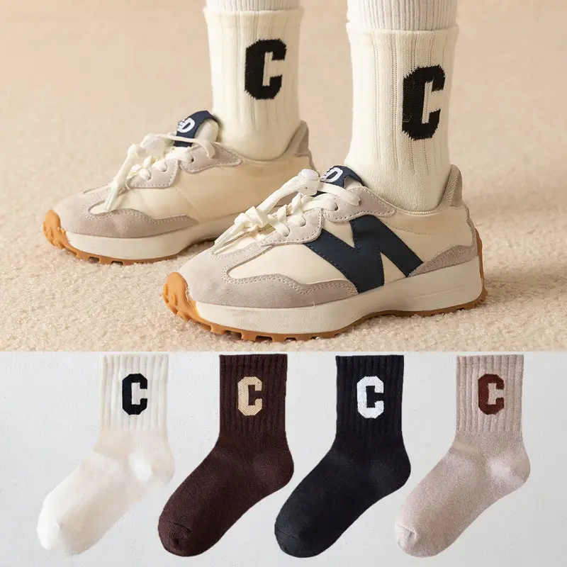 Girls Korean P Letter Cotton Socks Large Size