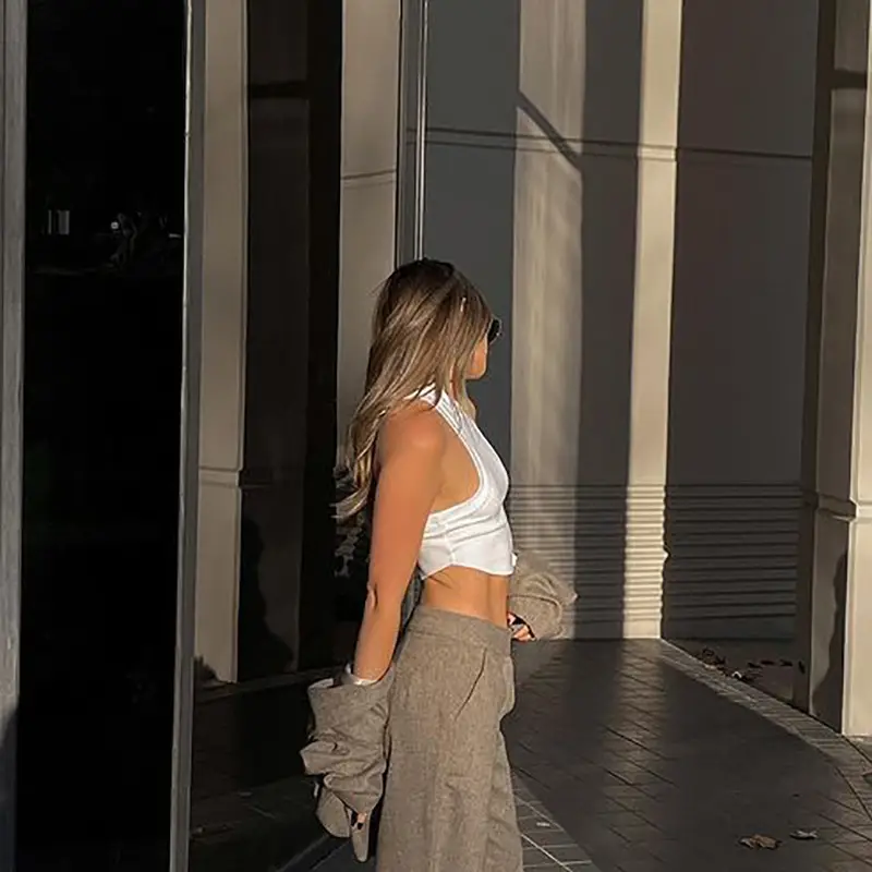 Women's Sleeveless Tank Top Backless White Summer Top — feature 5