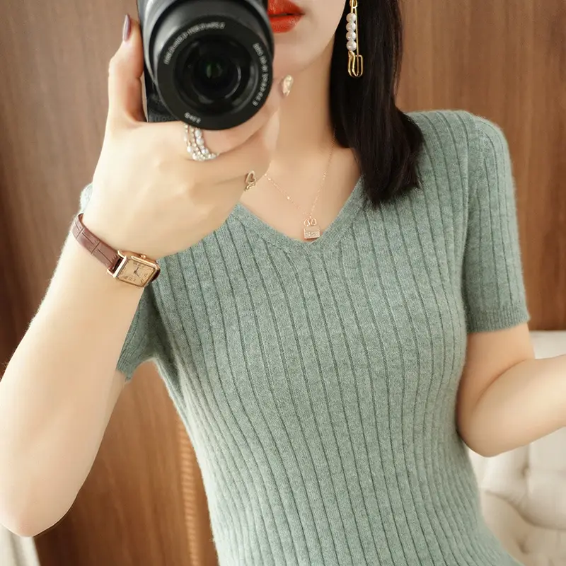 Women Knitted V-Neck T-Shirt Purple Slim Fit