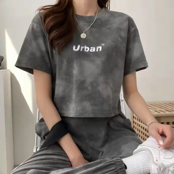 Urban Print Women's Grey Casual Two-Piece Suit - Image 4