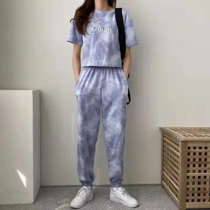 Urban Print Women's Grey Casual Two-Piece Suit — feature 2