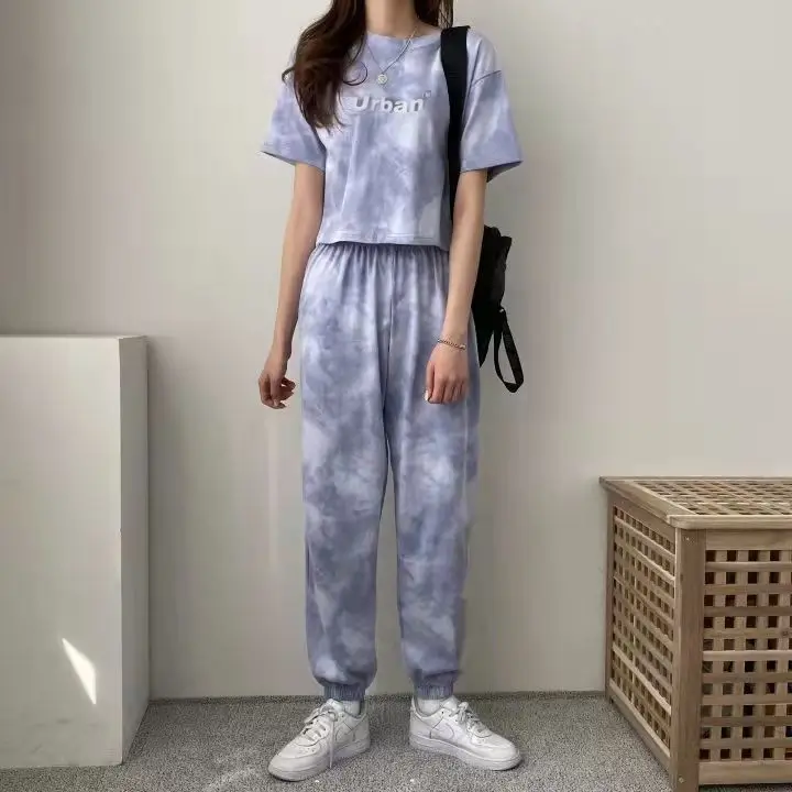 Urban Print Women's Grey Casual Two-Piece Suit — feature 3