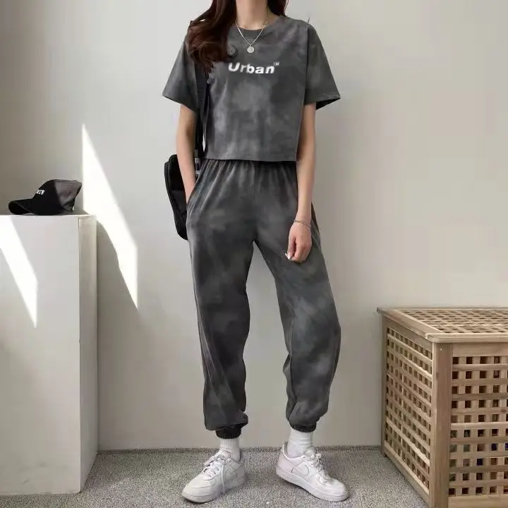 Urban Print Women's Grey Casual Two-Piece Suit — feature 7
