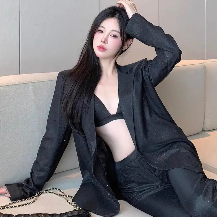 Sexy Sequin Camisole Nightclub Suit with High Waist Pants — feature 16