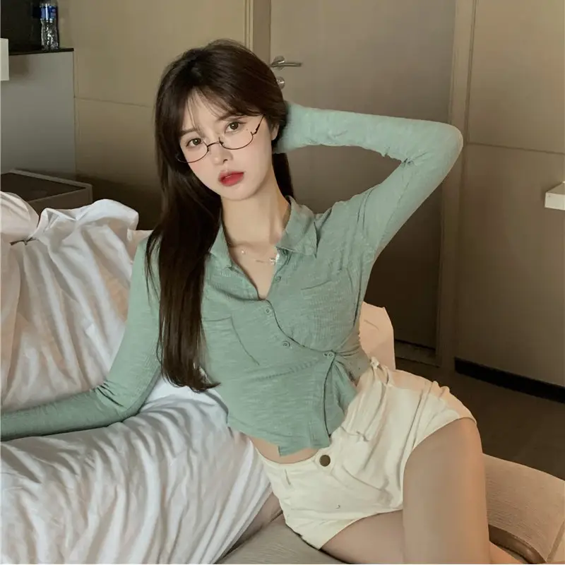 Women Black Knitted Cardigan Top White Shorts Set - Image 5