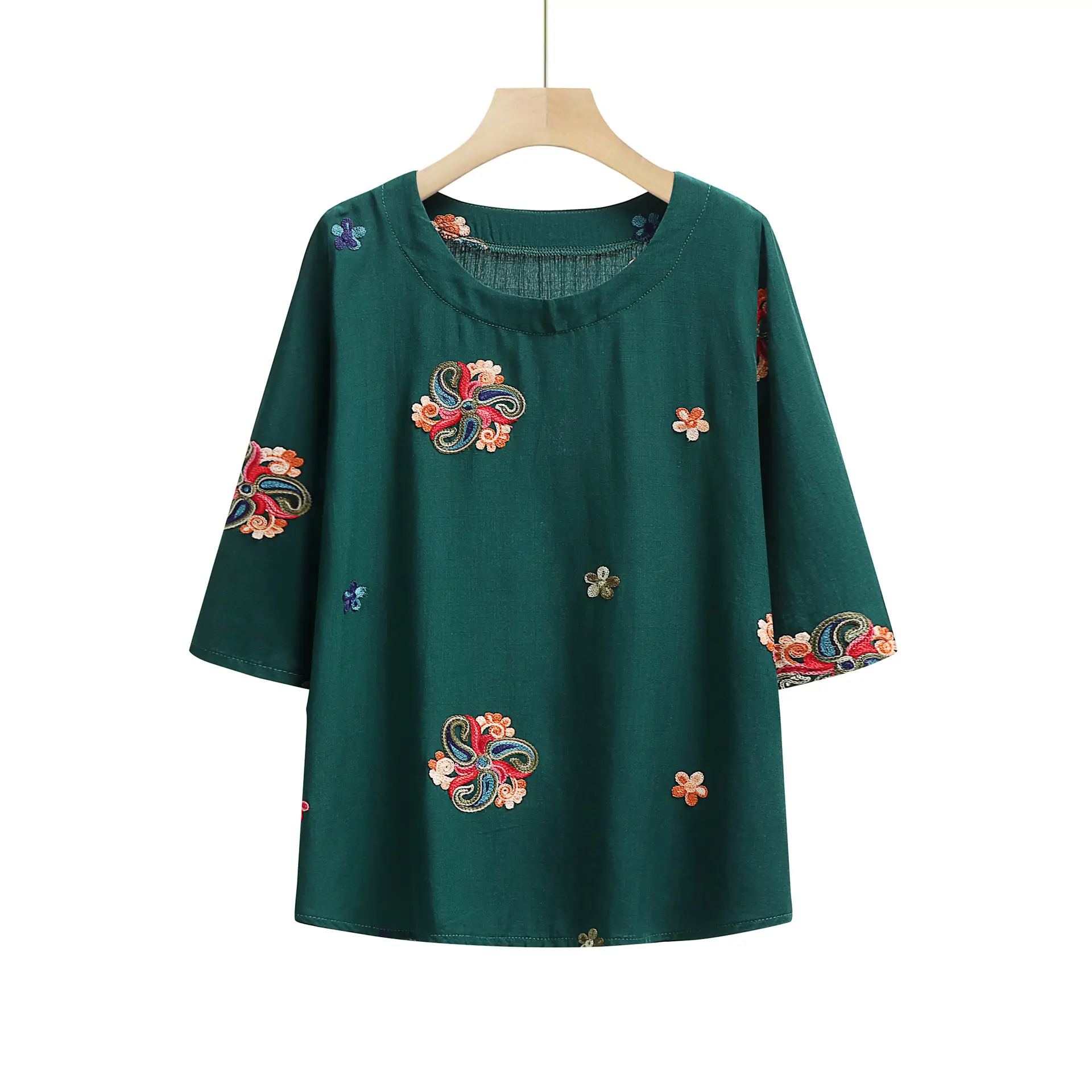 Red Embroidered T-Shirt Suit for Women Plus Size - Image 11