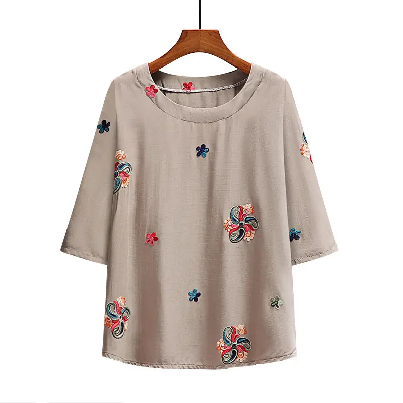 Red Embroidered T-Shirt Suit for Women Plus Size - Image 9