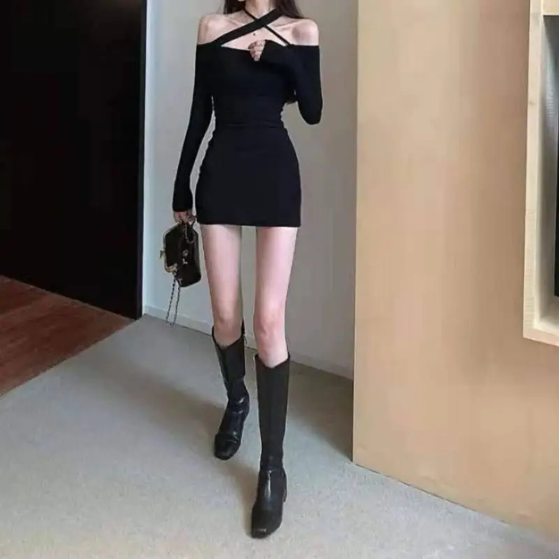 Women's White Halter Neck Slim Fit Skirt Dress — feature 10