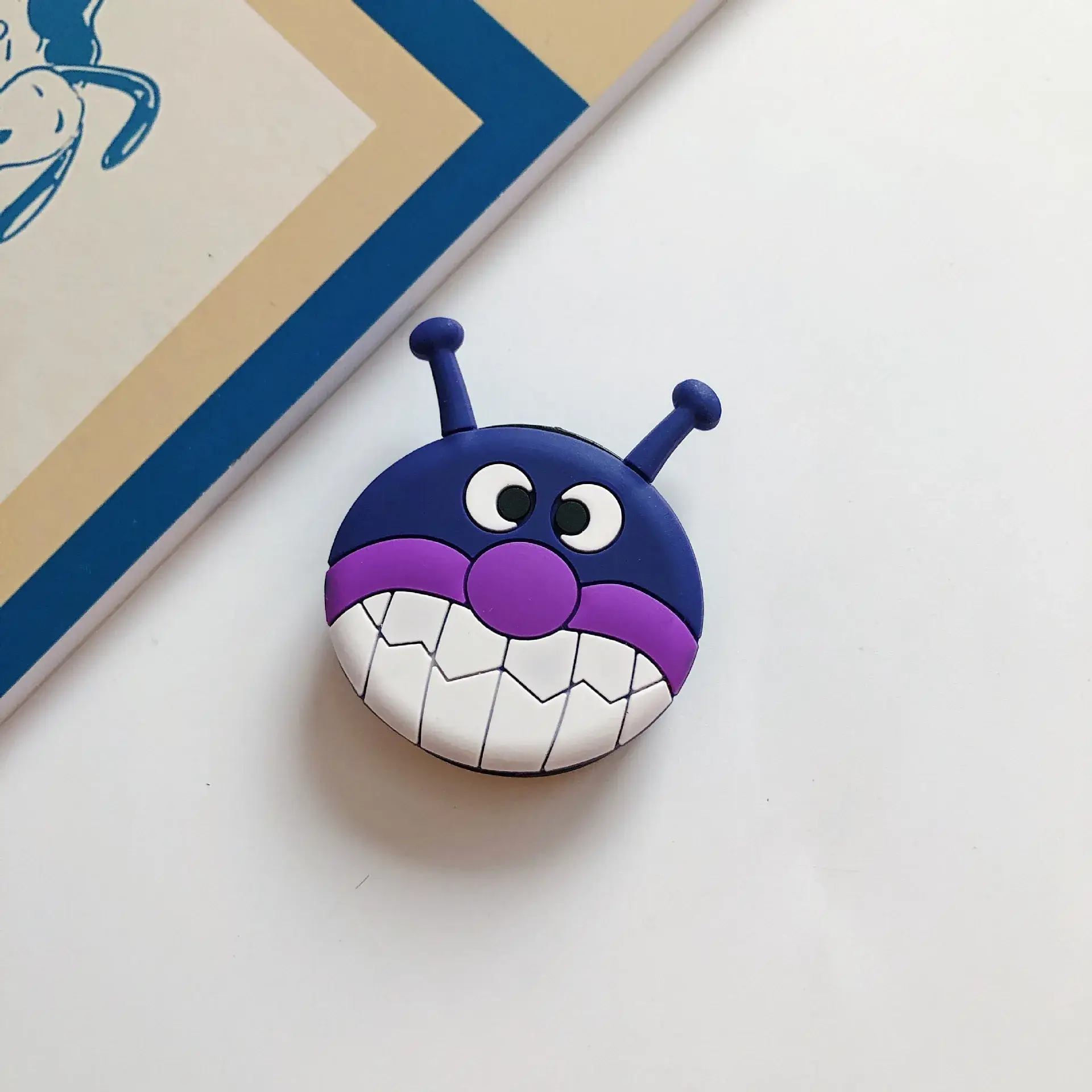 Cute Cartoon Silicone Mobile Phone Airbag Bracket Lazy Man Mouse Cat Folding Mobile Phone Bracket - Image 17