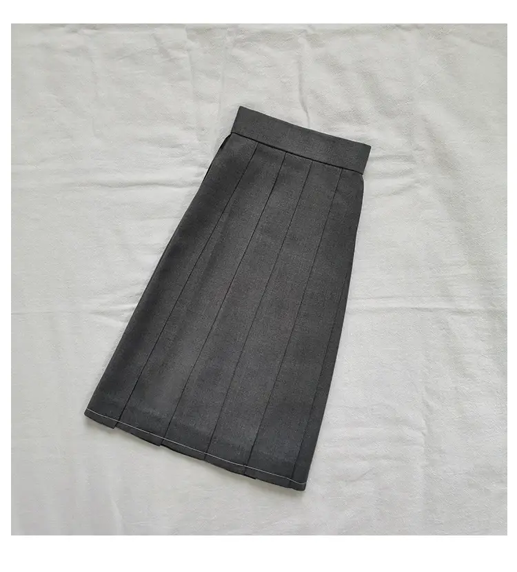 2022 Black Pleated Skirt with Bow Shirt Set — feature 7