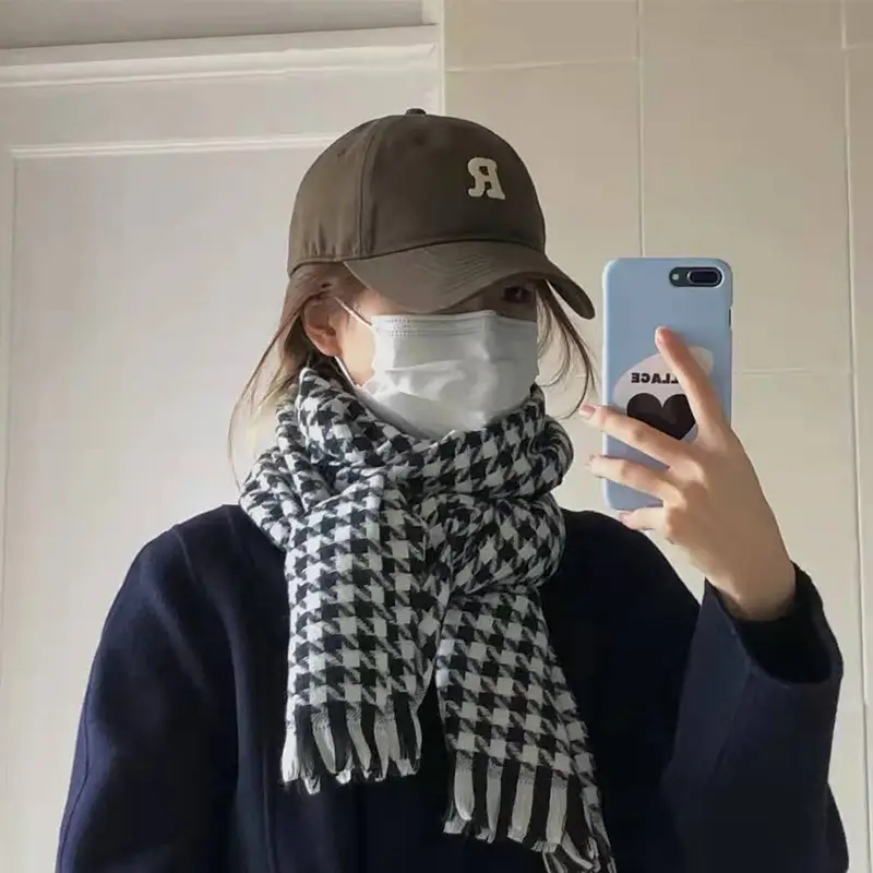 Women Korean Letter R Cap Face Cover Winter Scarf - Image 11