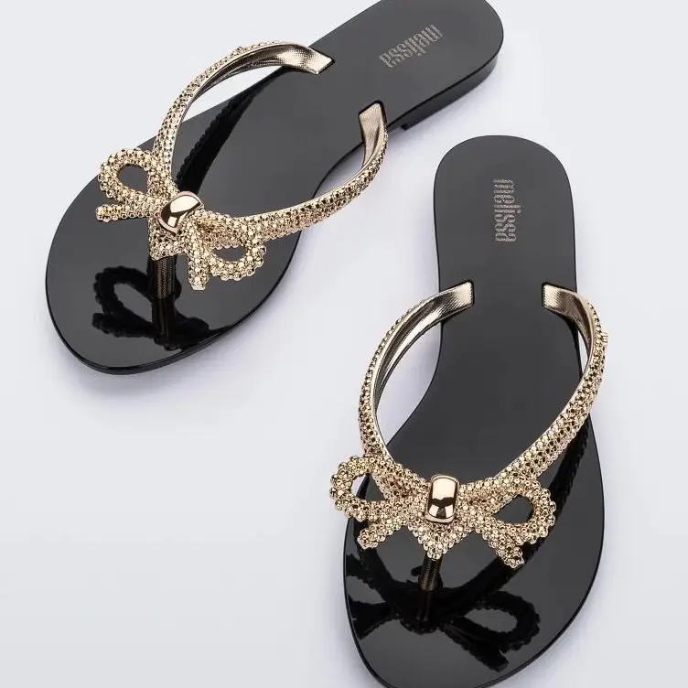 Brazilian Women's White Bowknot Flip Flops 2026